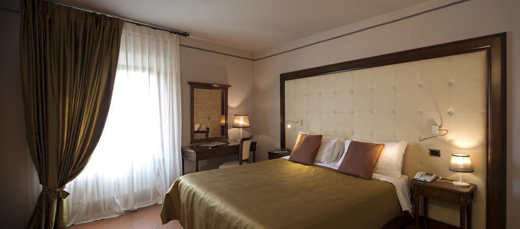 Hotel Leon Bianco San Gimignano Zewnętrze zdjęcie